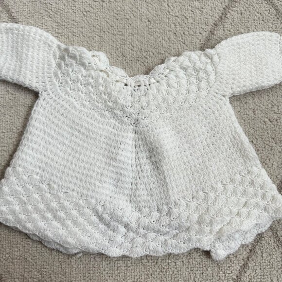 Vintage Hand-Crocheted Baby Set With Bonnet & Booties Pink Embroidered Flowers S - Picture 7 of 9